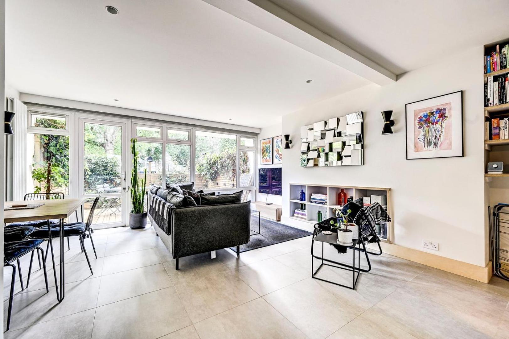 Апартаменты Guestready - Bold Modernity Near Kennington Park Лондон Экстерьер фото